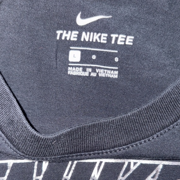 Nike Black Graphic Long Sleeve Tee 100% cotton - Picture 2 of 6